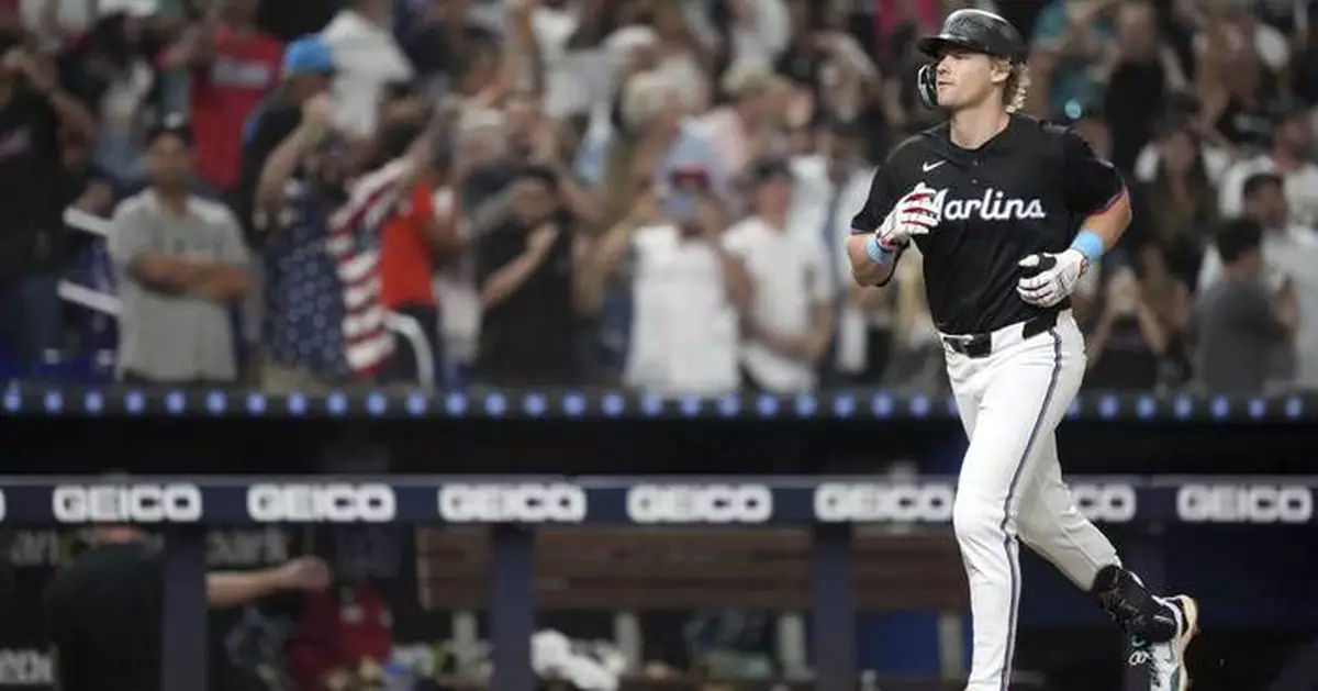 Edwards, Ramírez help Marlins come from behind to beat Yankees 13-12