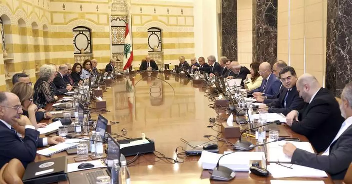 Lebanese government pushes for army plan to disarm Hezbollah by year's end