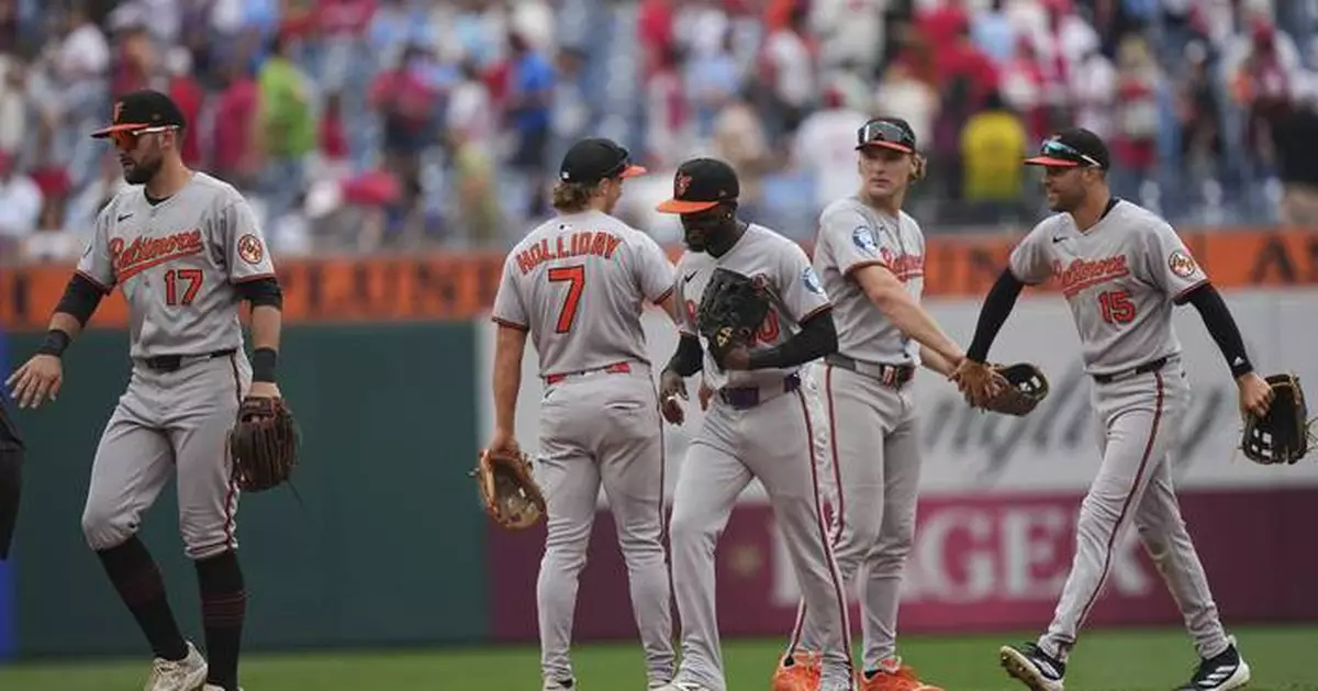 Mayo and Jackson lead Orioles to 5-1 victory over the Phillies