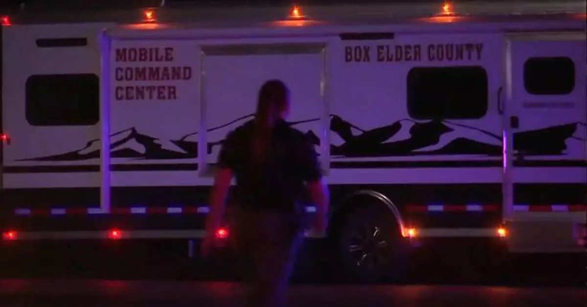 Prosecutors to seek death penalty for man accused of killing 2 police officers in Utah