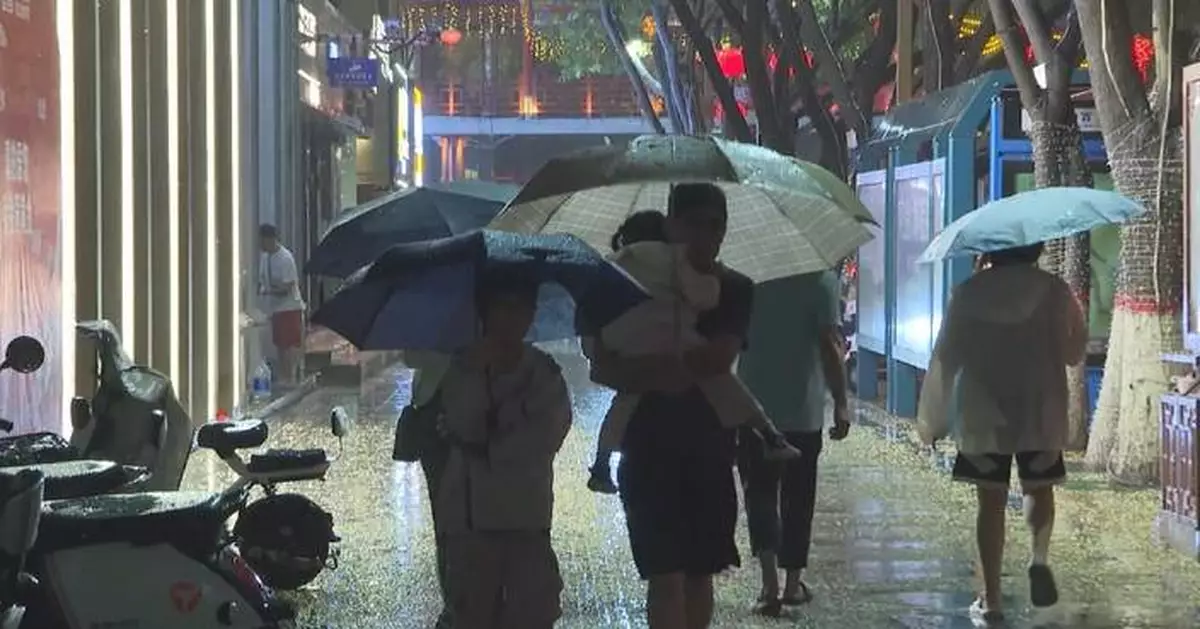 Heavy rains lash parts of China, triggering flood alerts