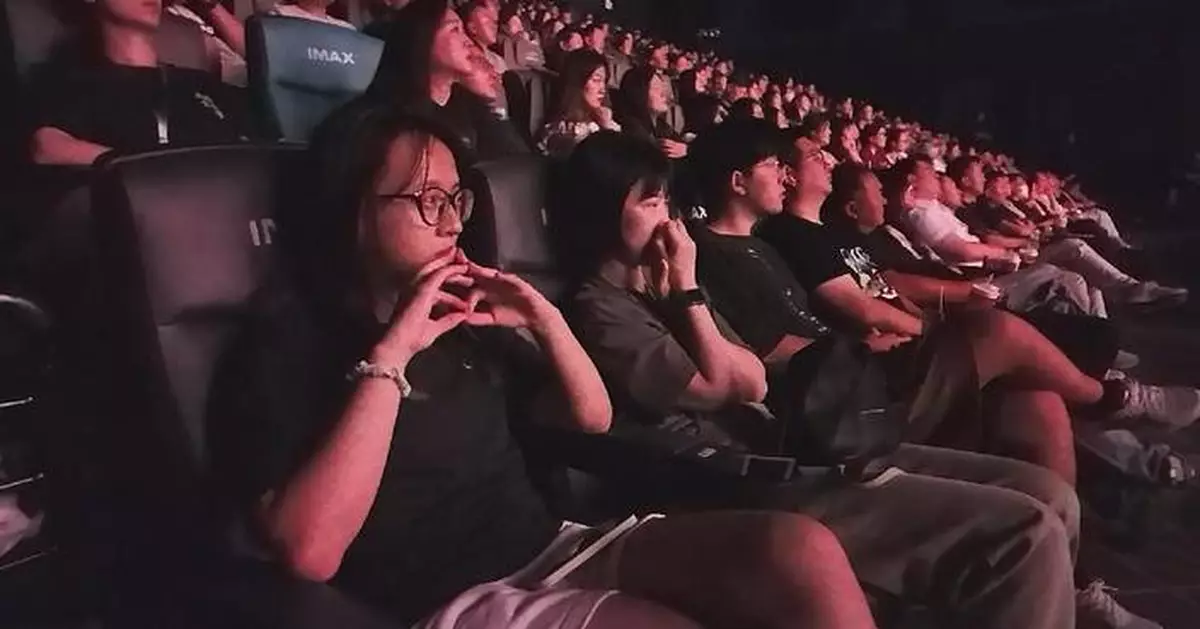 Nanjing Massacre film achieves marked box office, resonates with moviegoers