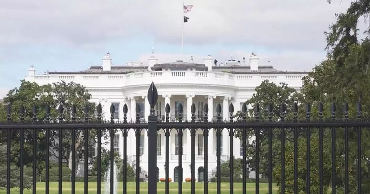 Trump signs order to impose additional 25-pct tariff on Indian goods