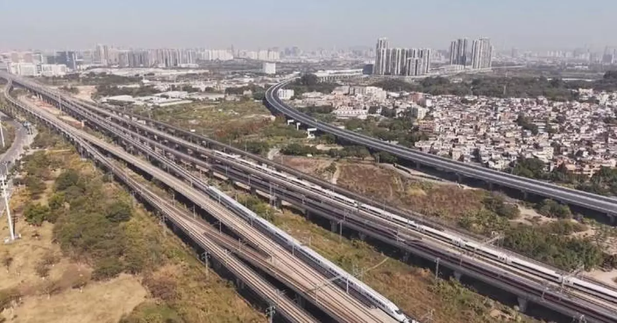 High-Speed trains caught in ‘side-to-side' encounter sparks online buzz