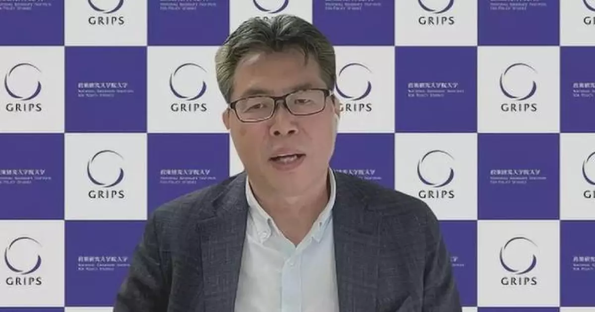 Trump's "chaotic" tariffs defy basic economic logic: economist