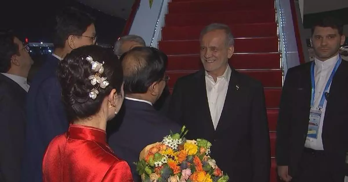 Iranian president arrives in Tianjin for SCO summit