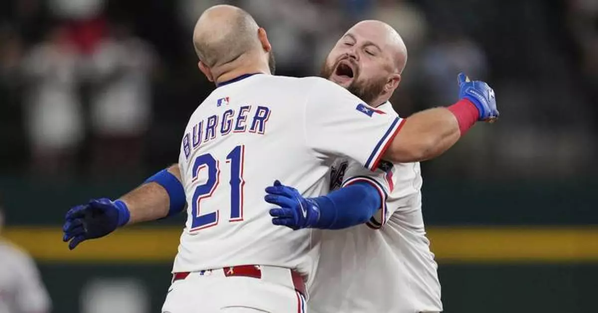 Burger hits RBI single in 10th as Rangers end 4-game skid with win over Diamondbacks