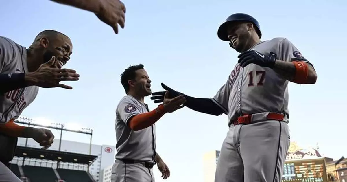 Walker homers for 3rd straight game, leading Astros to a 9-8 win over Orioles