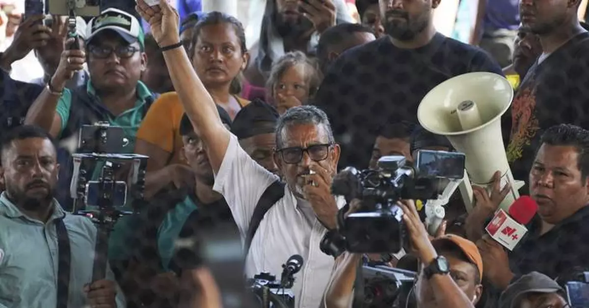 Mexican authorities arrest outspoken activist ahead of a planned migrant caravan