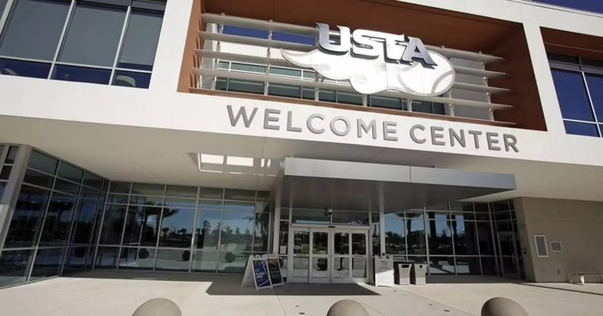 The group in charge of tennis in the US is starting its first coaching program