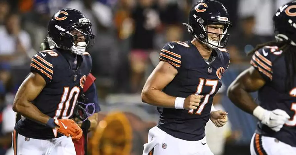 Bears sign backup QB Tyson Bagent to a 2-year contract extension through 2027