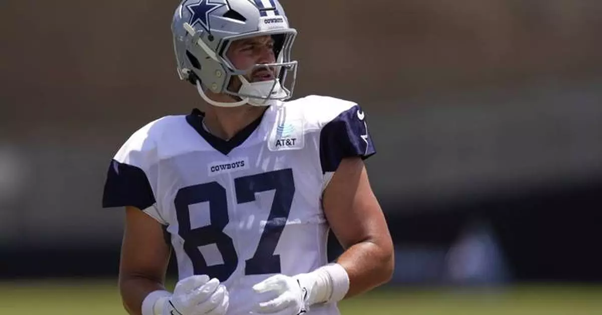 Cowboys TE Jake Ferguson leaves practice after being hit in the back