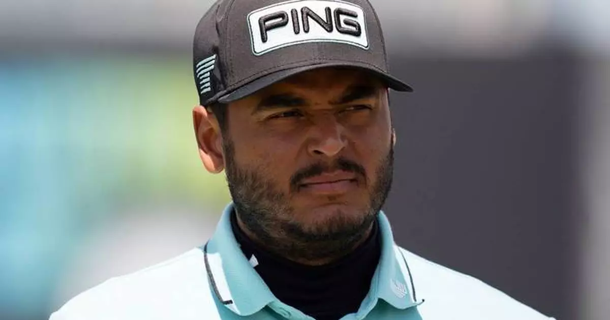 Sebastian Munoz of Colombia shoots a 59, with a double bogey, at LIV Golf Indianapolis