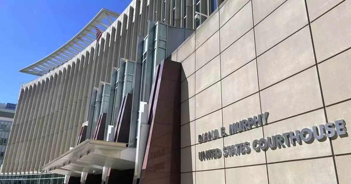 Judge strikes down Minnesota law banning religious tests for college credit program