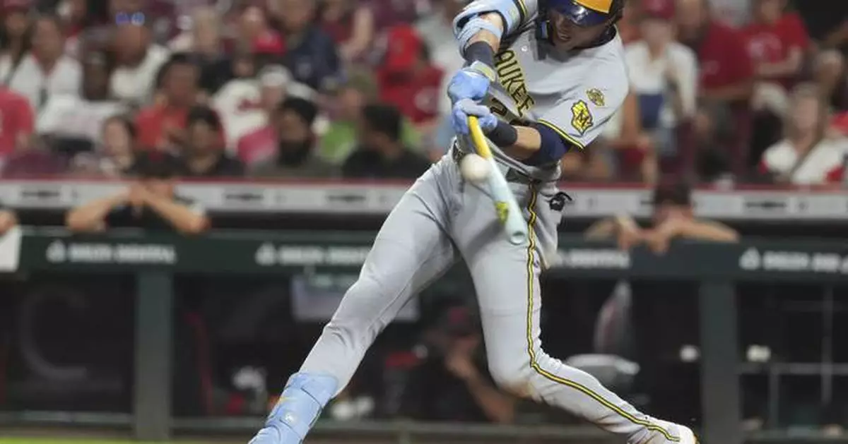 Yelich hits 2 HRs as MLB-best Brewers rally past Reds 10-8, tie club record with 13th straight win