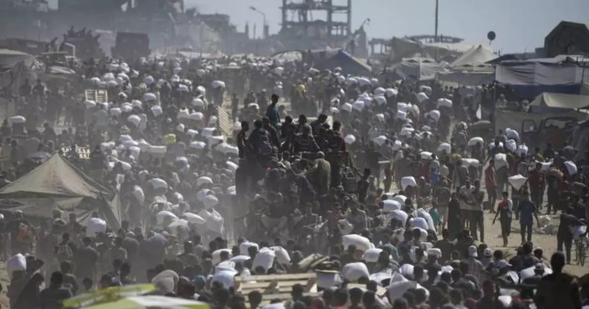 Israeli fire again kills Gaza aid-seekers as US envoy meets with hostages' families