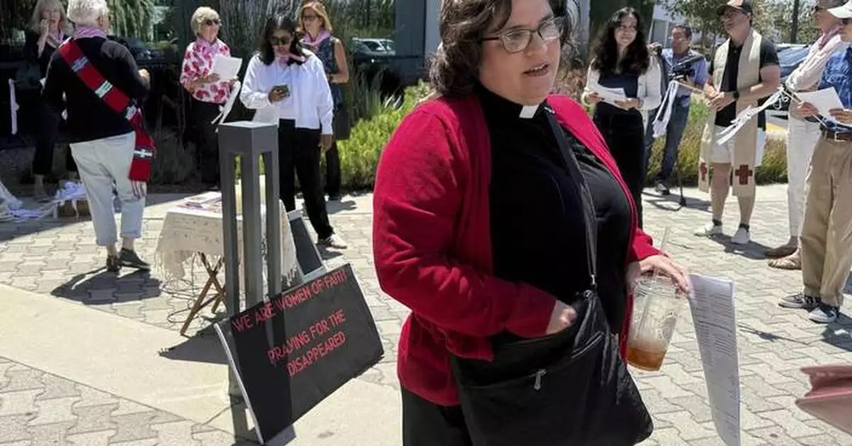 Faith leaders rally to support immigrants facing deportation in Southern California