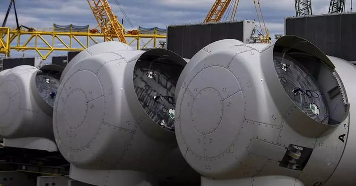 Democrats demand Trump resume a major offshore wind project near Rhode Island