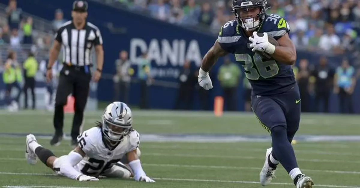 Raiders' tackling woes evident in preseason tie with Seahawks