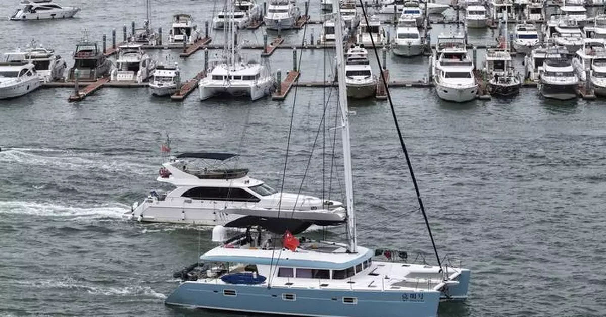 Vietnam evacuates hundreds of thousands as typhoon Kajiki nears landfall