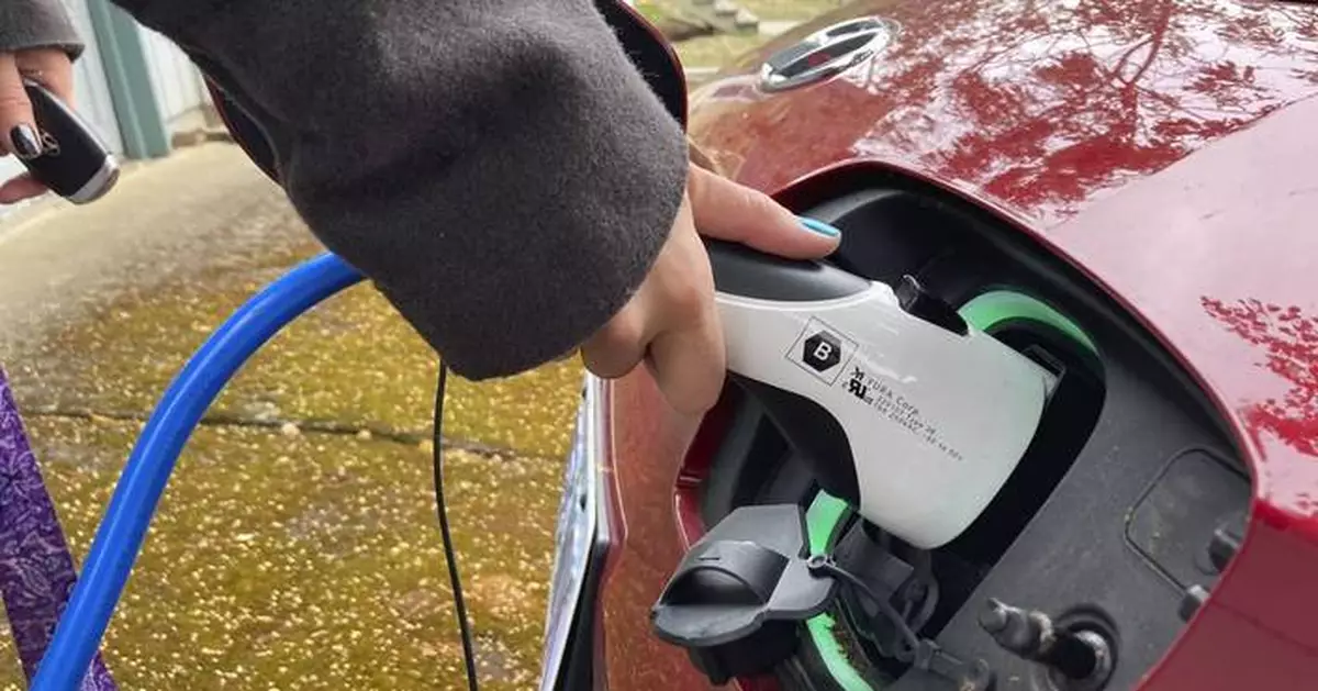 Oregon could join Hawaii in mandating pay-per-mile fees for EV owners as gas tax projections fall