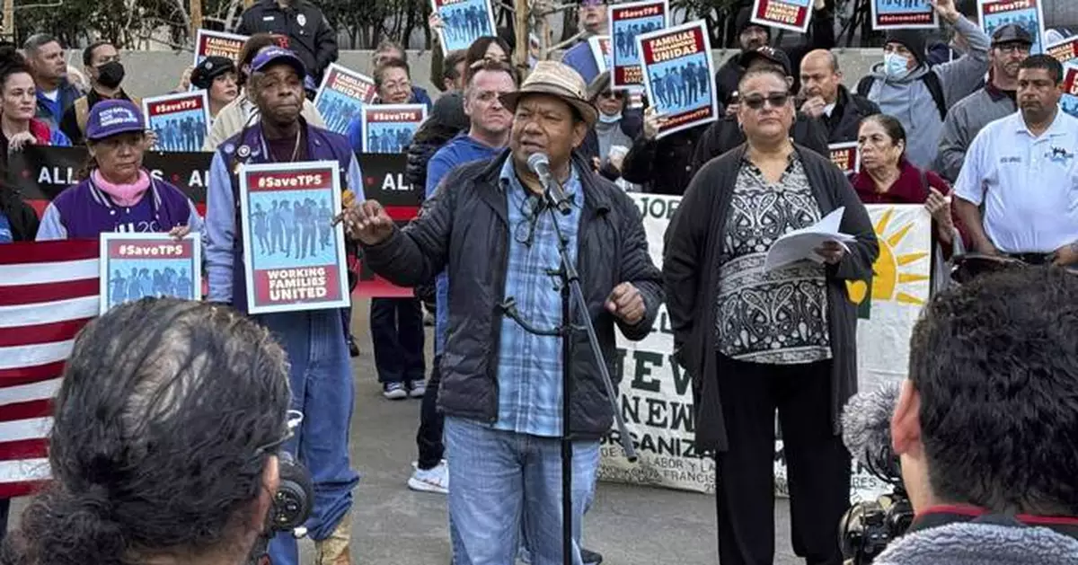 Appeals court rules against Trump's plans to end legal protections for 600,000 Venezuelan migrants