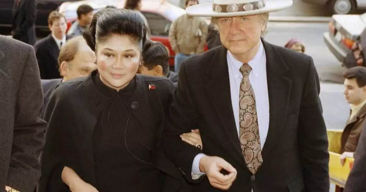 Fringe-wearing Wyoming trial lawyer Gerry Spence dies at 96