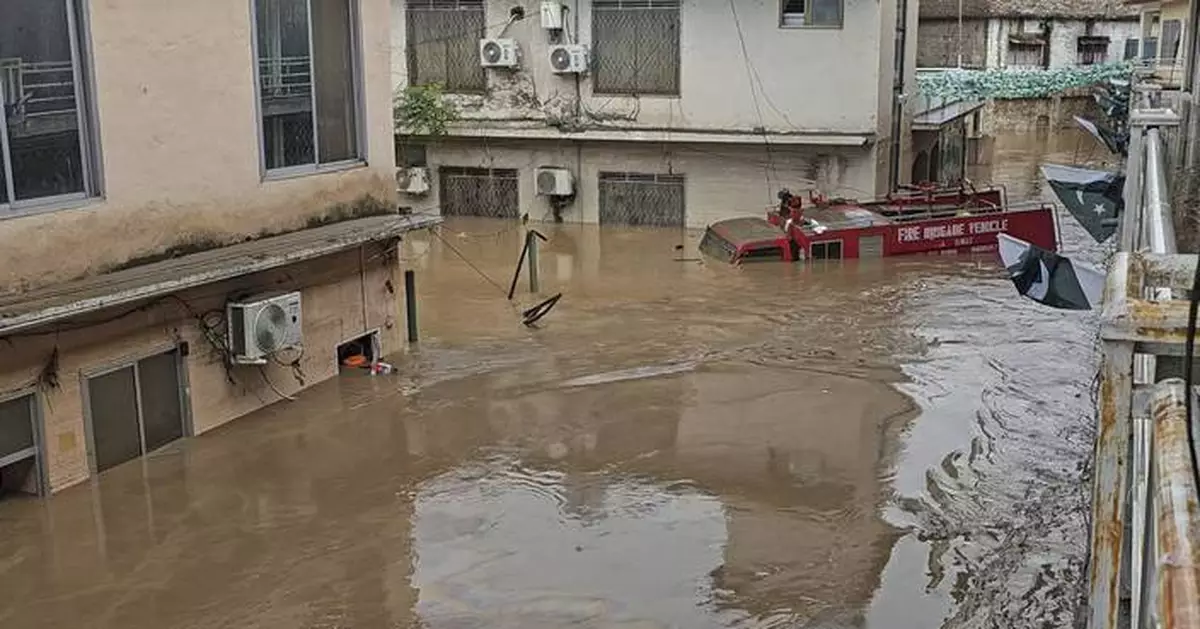 Pakistan's monsoon flooding death toll rises to 220 as forecasters warn of more rain to come