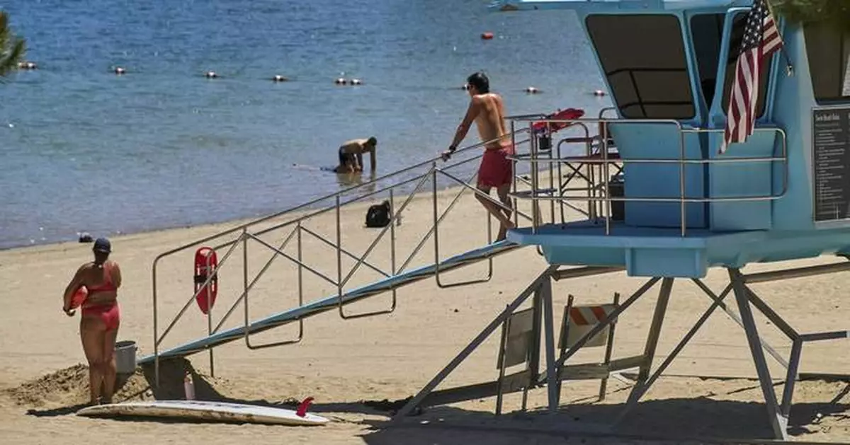 US heat wave smothers Pacific Northwest, poses extreme risk in California and Arizona