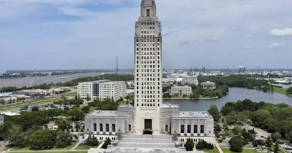 Louisiana urges Supreme Court to bar use of race in redistricting, in attack on Voting Rights Act