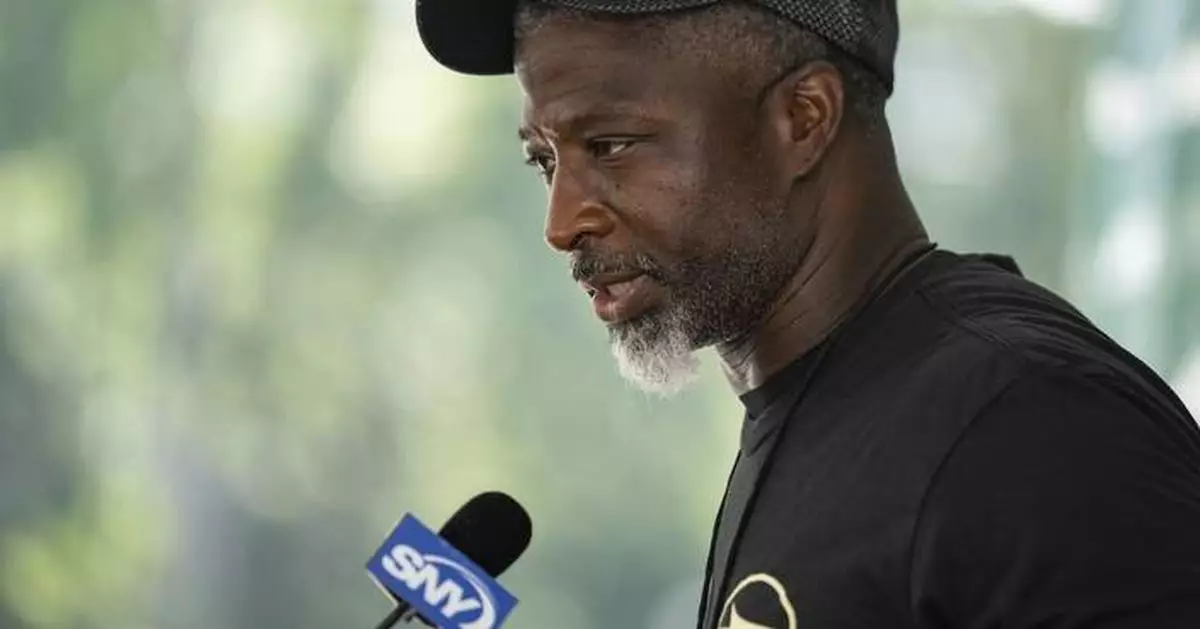 Aaron Glenn gets emotional as the reality of being the Jets' head coach 'hit me pretty hard'