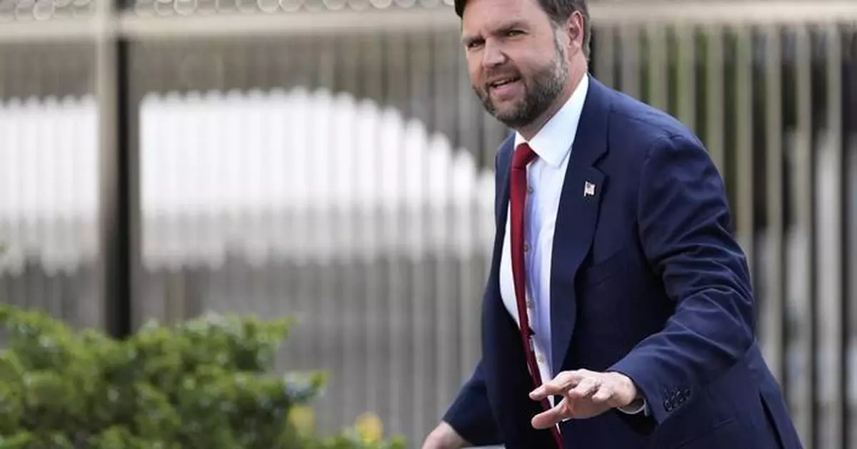 Indiana legislative leaders met privately with Trump to discuss redistricting