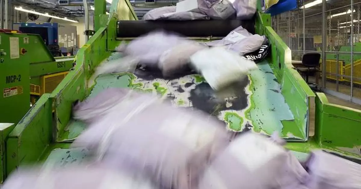 What shoppers can do to limit charges once the US ends a tariff exemption for goods under $800