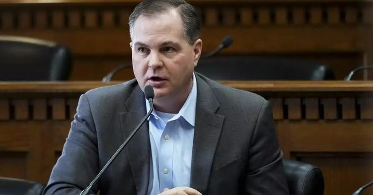 GOP Washington state Sen. John Braun is running for Democratic Rep. Marie Gluesenkamp Perez's seat