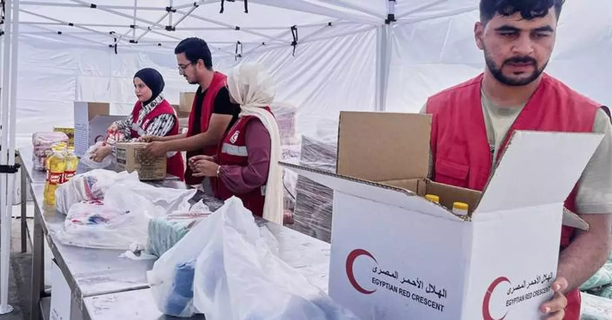 Hamas accepts an Arab ceasefire proposal on Gaza as Palestinian death toll passes 62,000