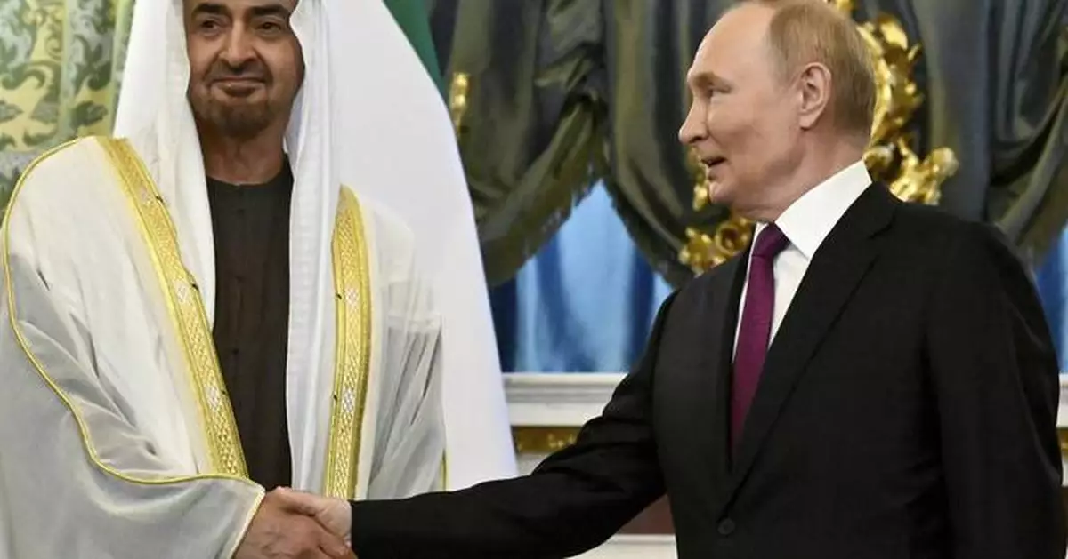 Putin hopes to travel overseas to meet Trump despite arrest warrant for war crimes