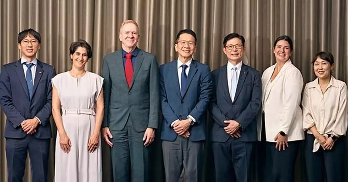 SK bioscience Discusses Further Collaboration with the Gates Foundation to Advance Global Health