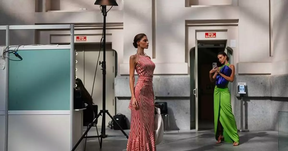 A look at models backstage during Spain Fashion Week, in photos
