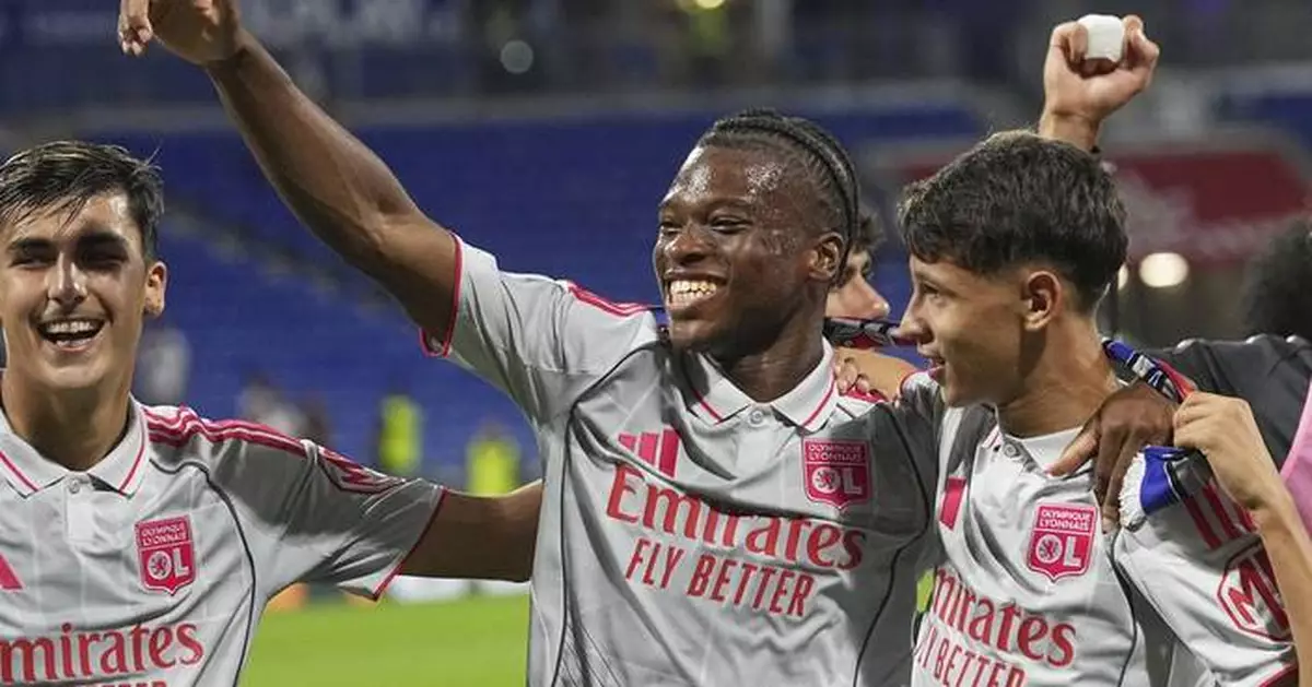 US midfielder Tessmann scores only goal as Lyon overcomes Angers to co-lead Ligue 1