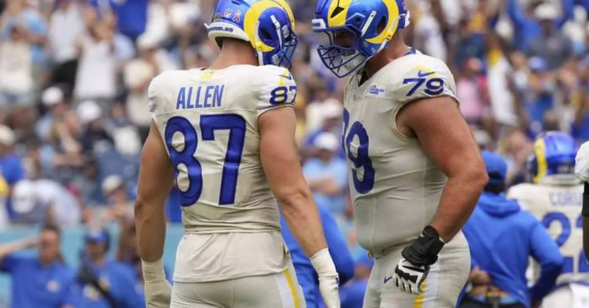 Matthew Stafford throws 2 TDs as Rams spoil home opener for Titans and Cam Ward