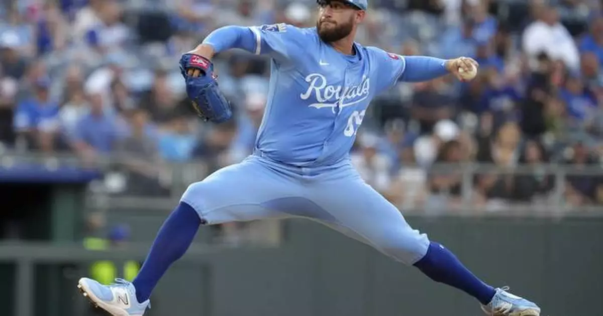 Royals delay Blue Jays' playoff party with 2-1 win behind Cameron