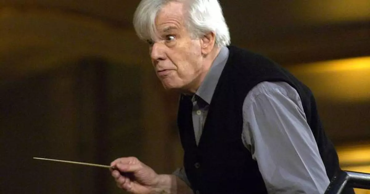 Christoph von Dohnányi, who led Cleveland Orchestra until 2002, dies at 95