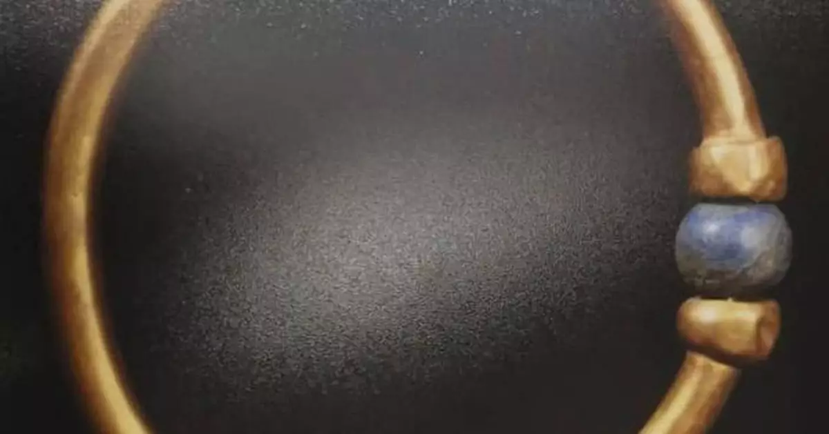 Anger in Egypt after pharaoh’s gold bracelet stolen from a Cairo museum is melted down