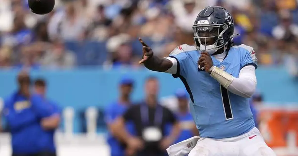 Titans' youth movement shows glimpses of promise but no wins in 0-2 start