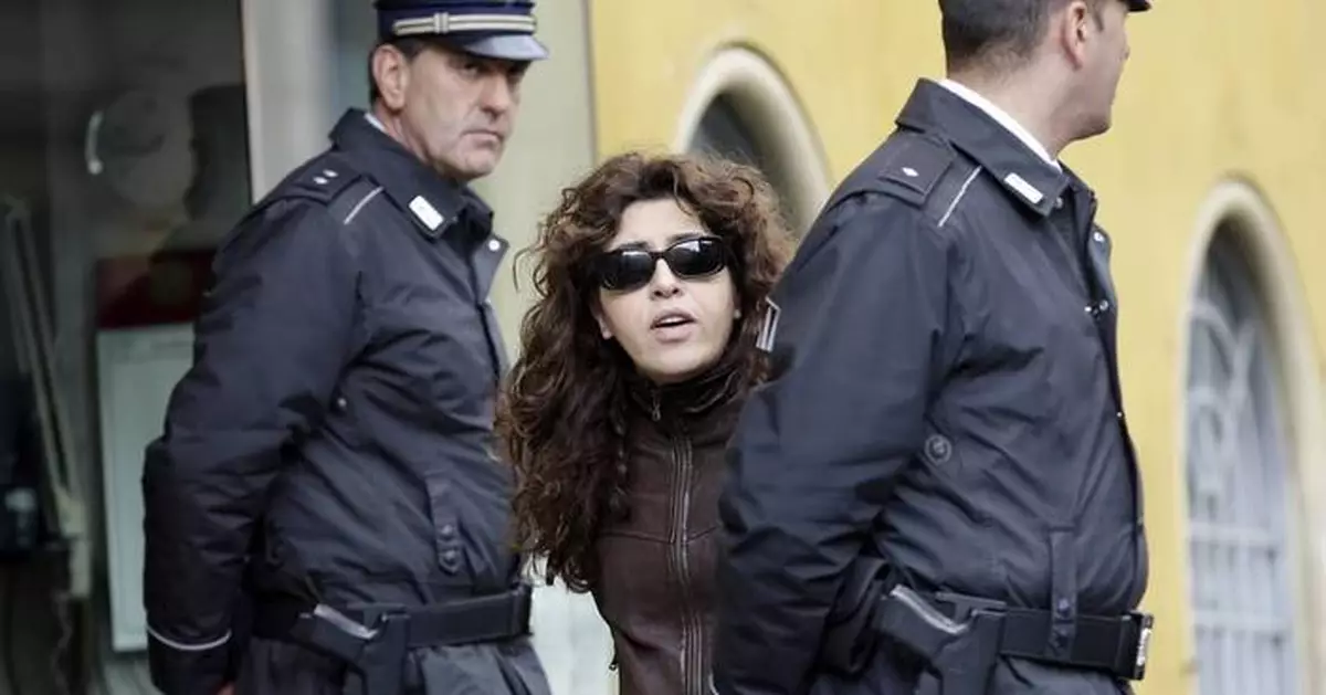 Texts reveal behind-the-scenes maneuvering of the Vatican’s ‘trial of the century’