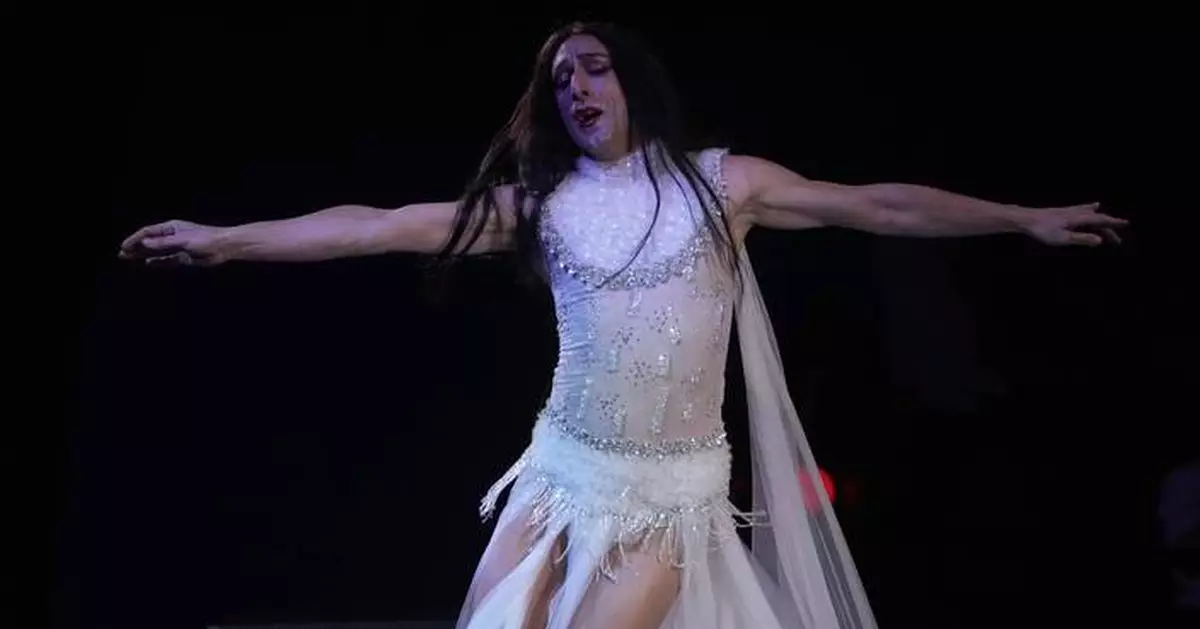 A Lebanese dancer defies extremist threats and social norms with his sold-out performances