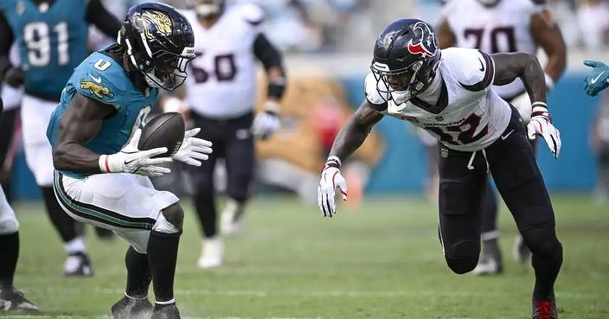Brian Thomas Jr. comes up big late as the Jaguars send the Texans to 0-3 with a 17-10 victory