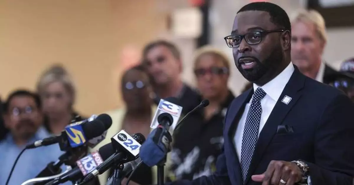 Memphis mayor says he got confirmation National Guard would be deployed from Trump's TV comments