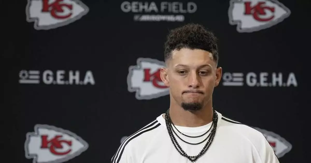 The Chiefs' 0-2 start is about as concerning as Patrick Mahomes leading the team in rushing