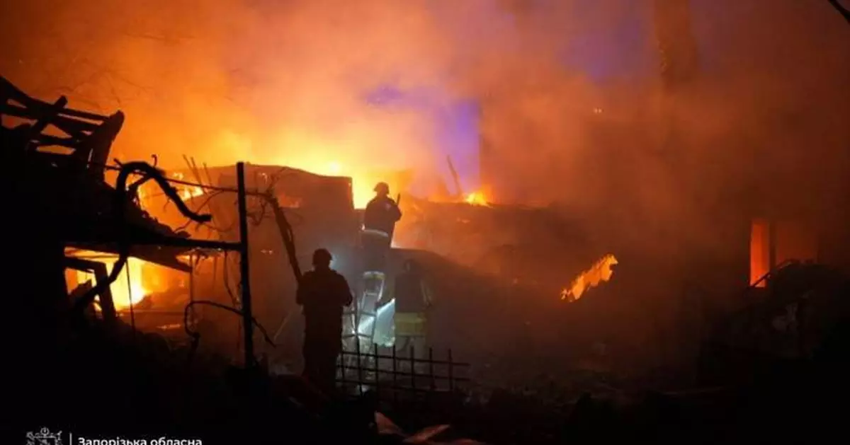 Zelenskyy calls for a European air defense system as Russian strike wounds 20